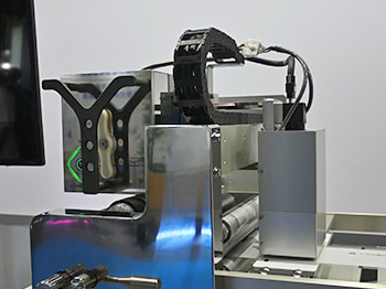 THP2000c展示の様子