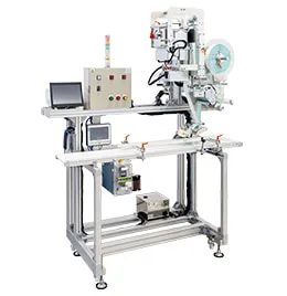 上面貼り用ラベラーの機械写真