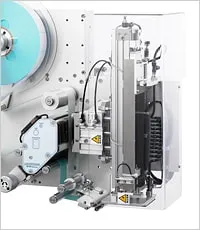 シリンダ貼り(LMUe6000A)貼り付け部